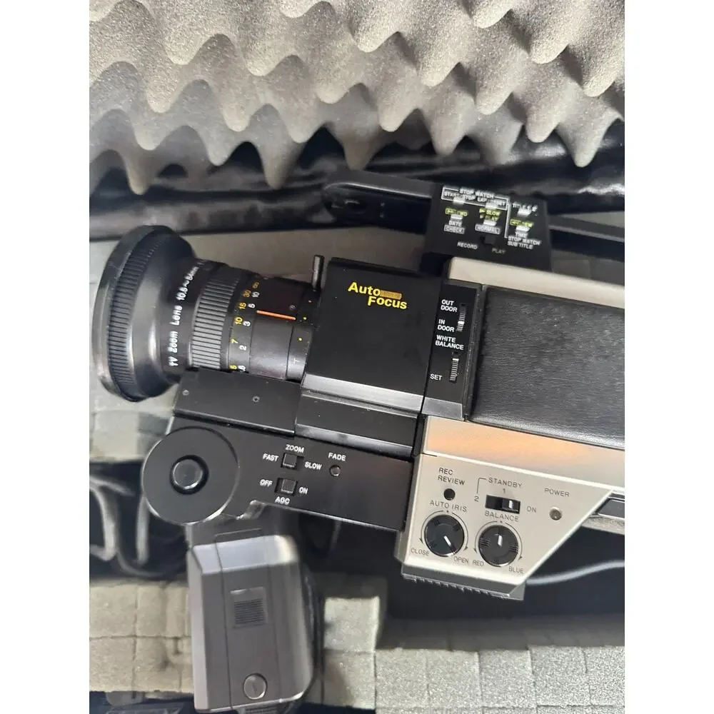 Panasonic WV-3230 Newvicon Color Video Camera Kit Powers On Case Power Supply
